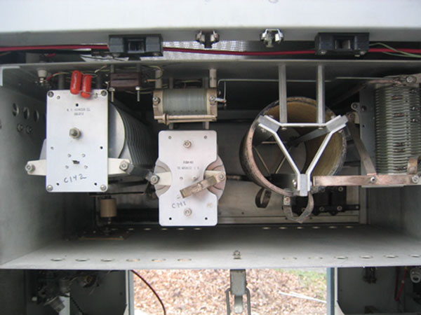 20v3_c.jpg (51260 bytes)